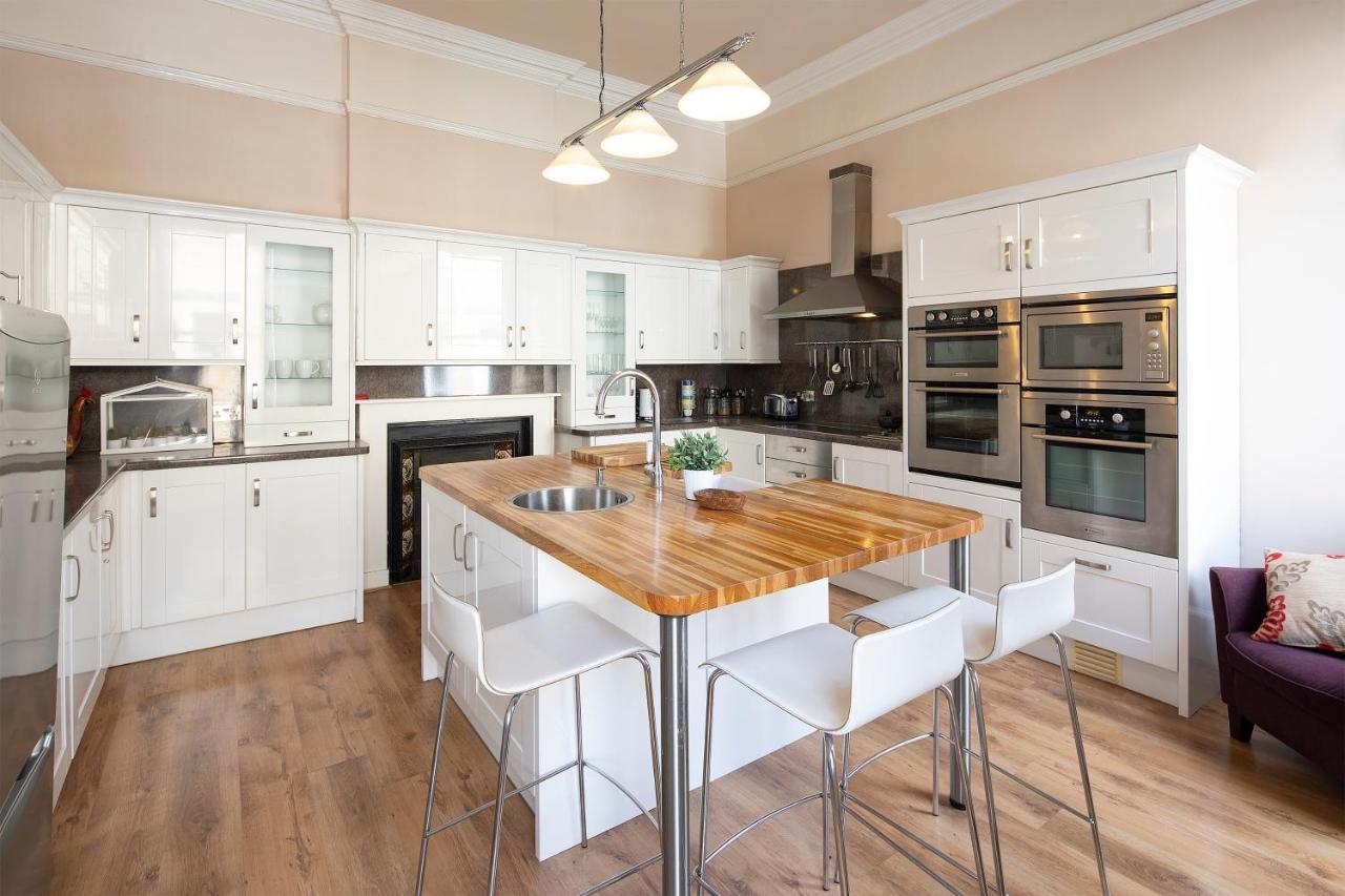 באת' Stunning Spacious Central Apartment Near Parade Gardens מראה חיצוני תמונה