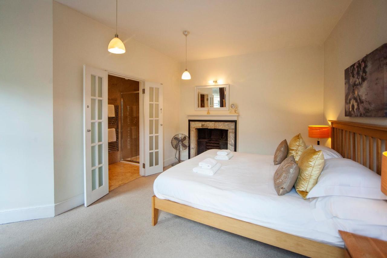 באת' Stunning Spacious Central Apartment Near Parade Gardens מראה חיצוני תמונה